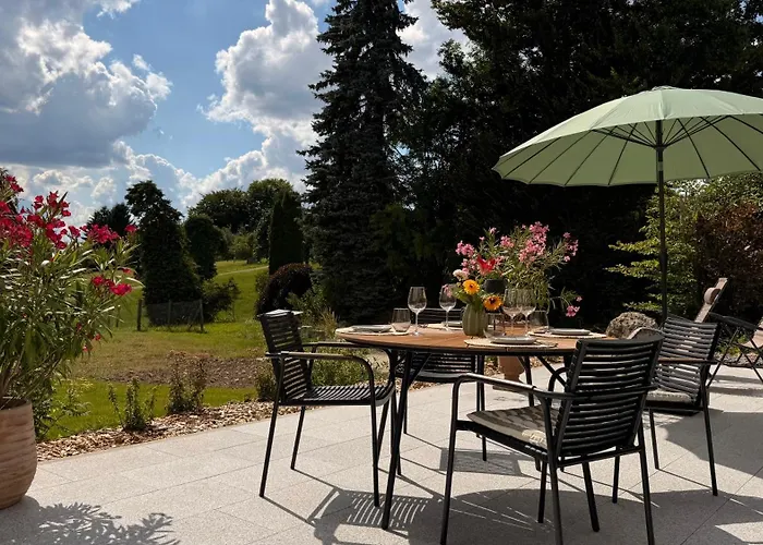 Helles Mit 2 Terrassen アパート Uttenweiler